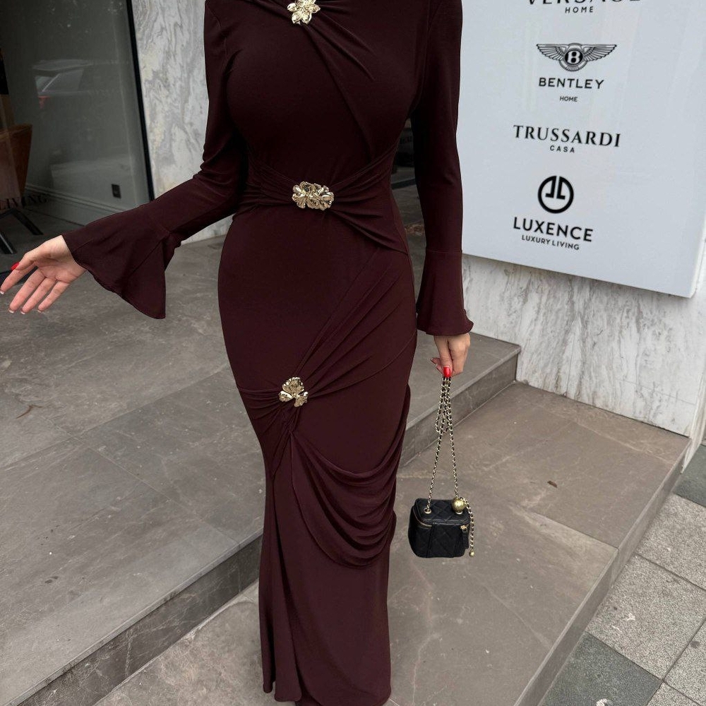 Elegant Burgundy Evening Dress